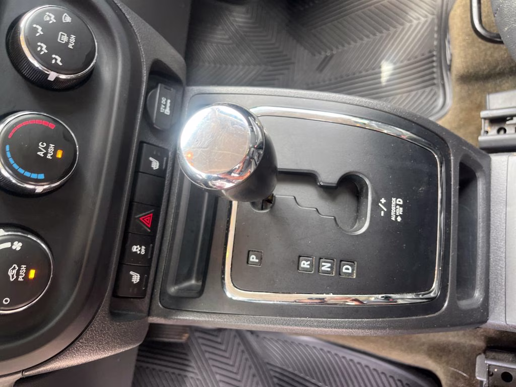 2016 Redline 2 Coat Pearl Jeep Patriot Sport SE FWD SUV