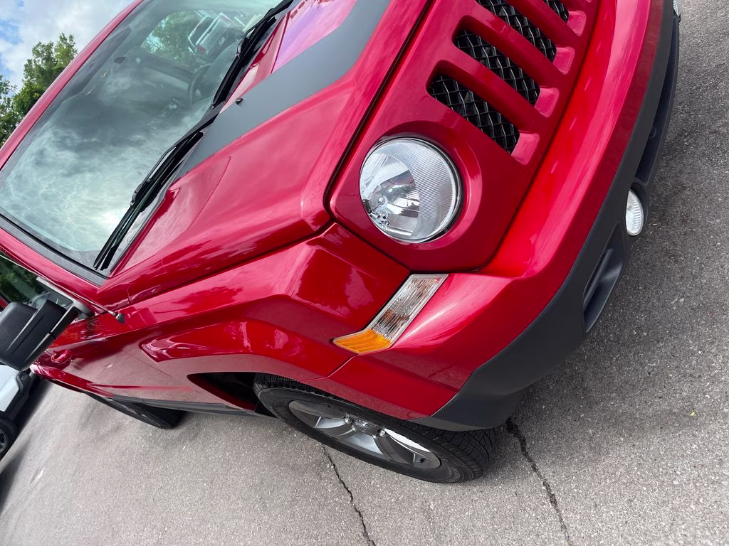 2016 Redline 2 Coat Pearl Jeep Patriot Sport SE FWD SUV