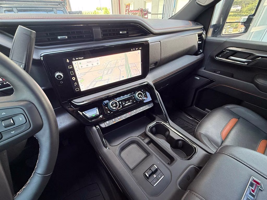 2025 Summit White GMC Sierra 3500HD AT4 4X4 Truck