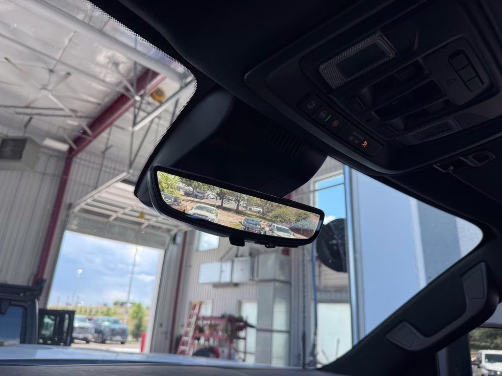 2025 Summit White GMC Sierra 3500HD AT4 4X4 Truck