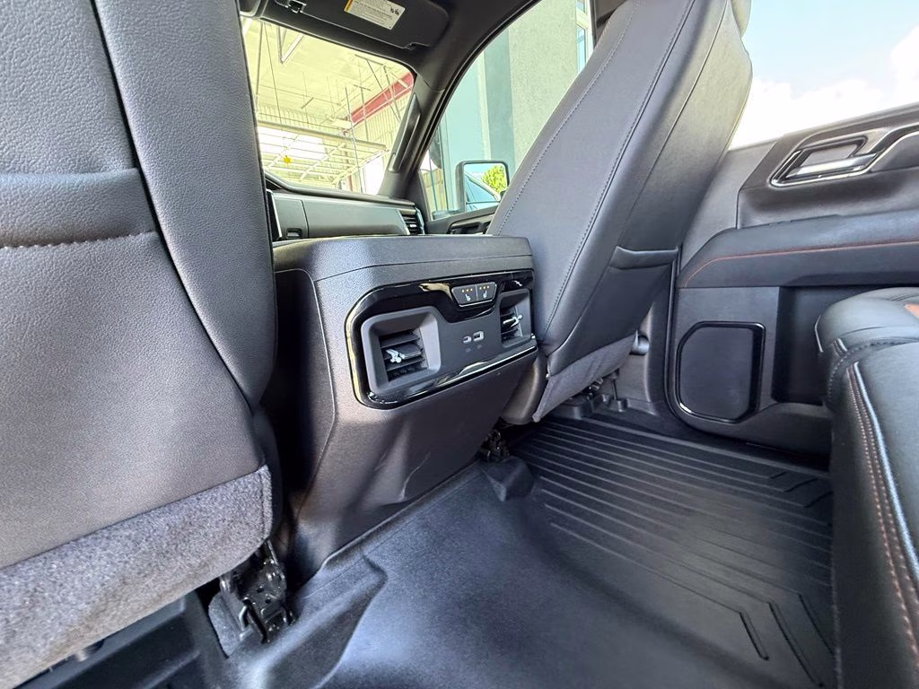 2025 Summit White GMC Sierra 3500HD AT4 4X4 Truck
