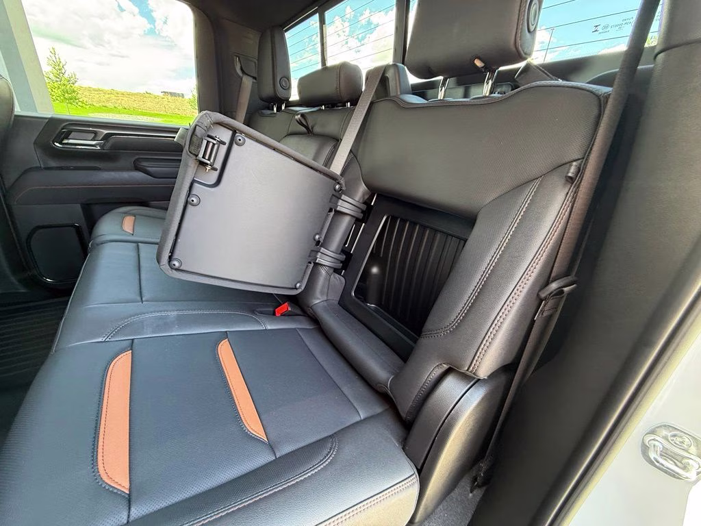2025 Summit White GMC Sierra 3500HD AT4 4X4 Truck
