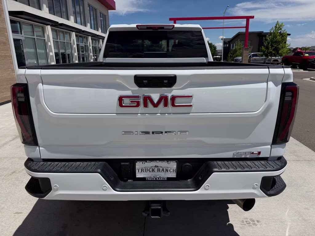 2025 Summit White GMC Sierra 3500HD AT4 4X4 Truck