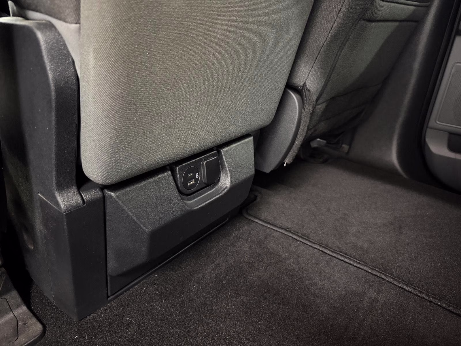 2023 Carbonized Gray Metallic Ford F-150 XLT 4X4 Truck