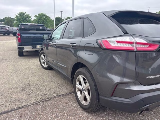 2020 Magnetic Ford Edge SE AWD SUV