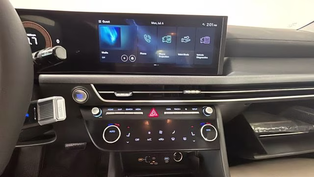 2024 Aero Silver Hyundai Sonata SEL AWD Sedan