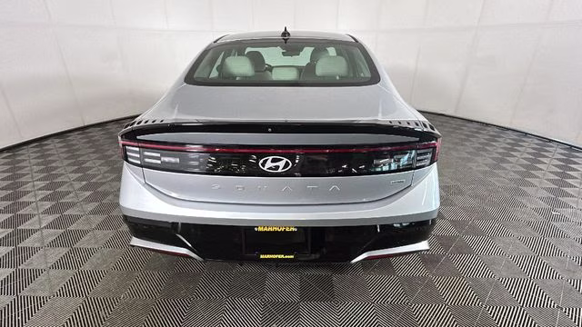 2024 Aero Silver Hyundai Sonata SEL AWD Sedan