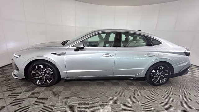 2024 Aero Silver Hyundai Sonata SEL AWD Sedan