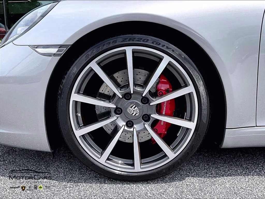 2017 GT Silver Metallic Porsche 911 Carrera S Sports Package Coupe
