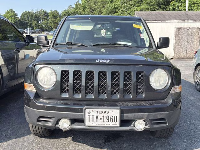 2013 Black Forest Green Pearlcoat Jeep Patriot Limited FWD SUV