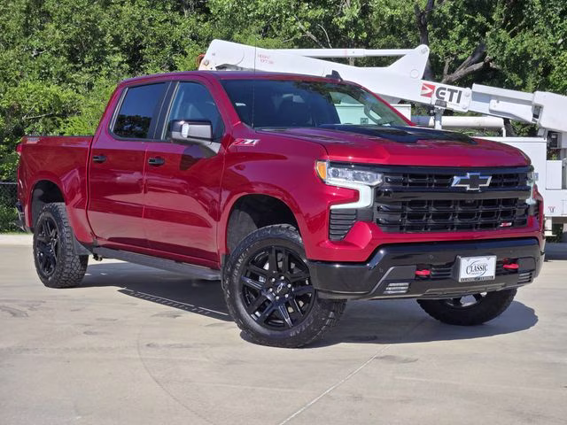 2025 Radiant Red Tintcoat Chevrolet Silverado 1500 LT Trail Boss 4X4 Truck