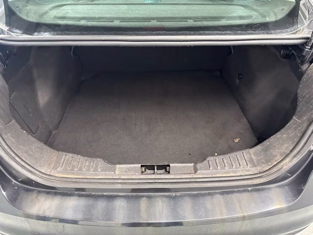 2014 Tuxedo Black Metallic Ford Focus SE FWD Sedan