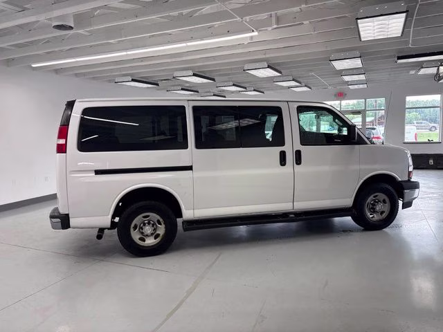 2017 Summit White Chevrolet Express 3500 LT RWD Van