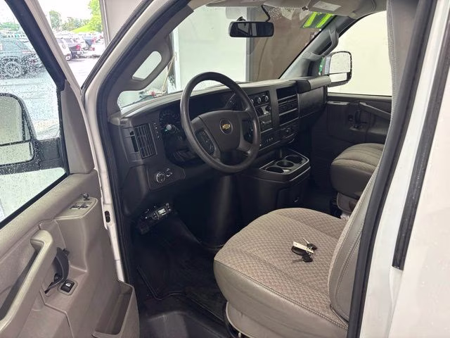2017 Summit White Chevrolet Express 3500 LT RWD Van