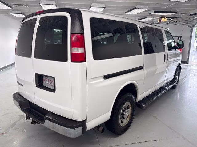 2017 Summit White Chevrolet Express 3500 LT RWD Van