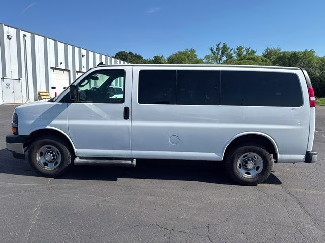 2017 Summit White Chevrolet Express 3500 LT RWD Van