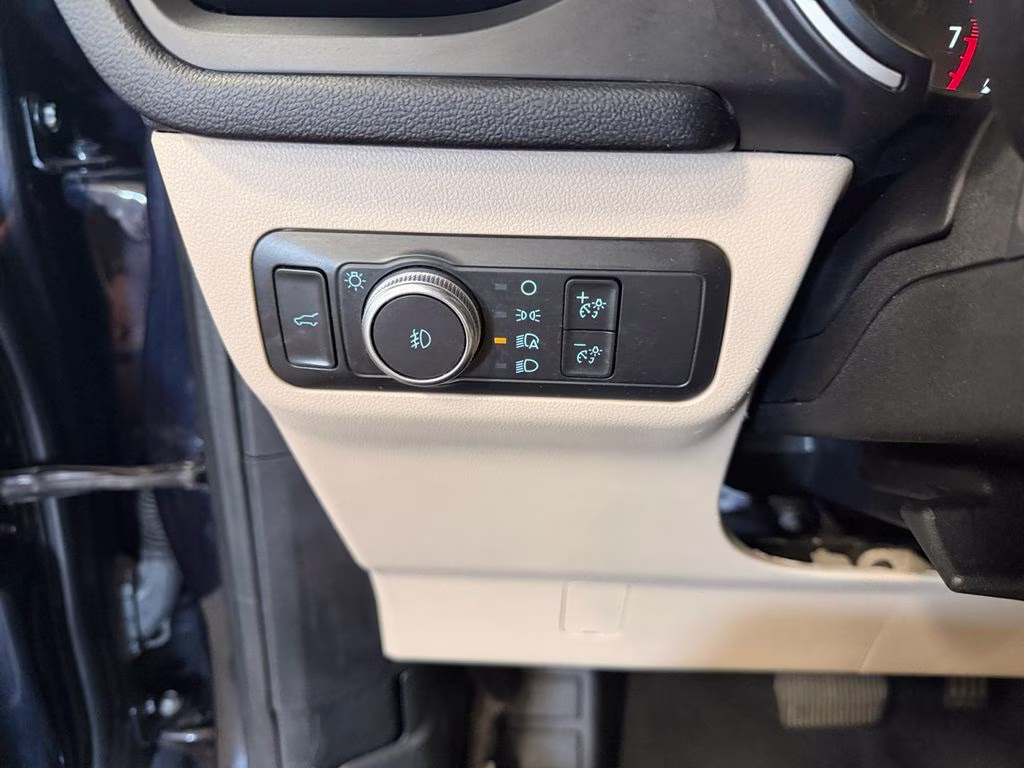 2021 Antimatter Blue Metallic Ford Escape SEL AWD AWD SUV