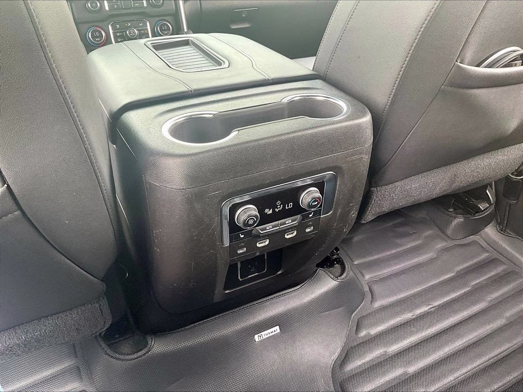2021 Shadow Gray Metallic Chevrolet Suburban LT 4X4 SUV