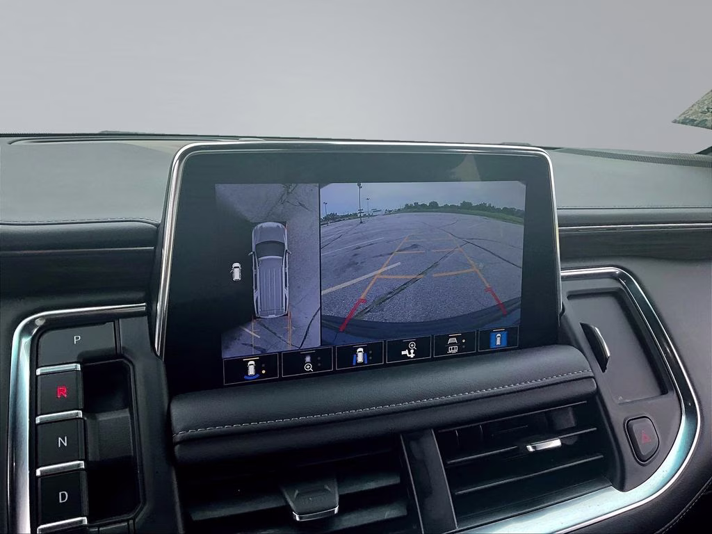 2021 Shadow Gray Metallic Chevrolet Suburban LT 4X4 SUV