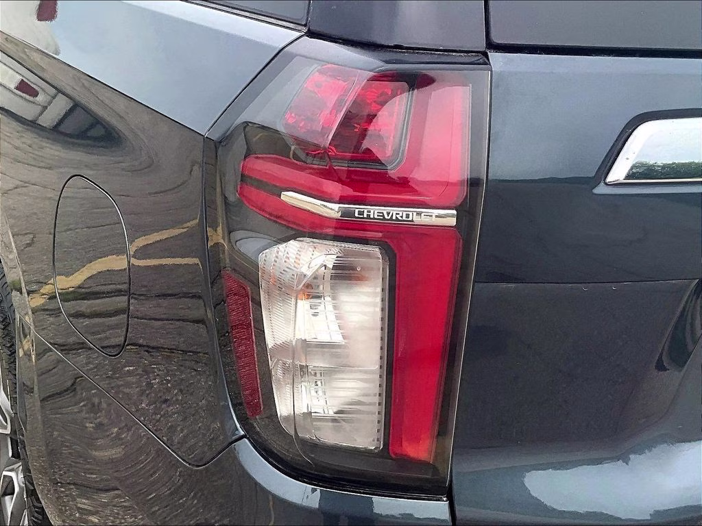 2021 Shadow Gray Metallic Chevrolet Suburban LT 4X4 SUV
