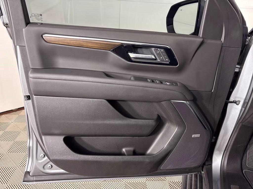 2026 Sterling Gray Metallic Chevrolet Tahoe High Country 4X4 SUV