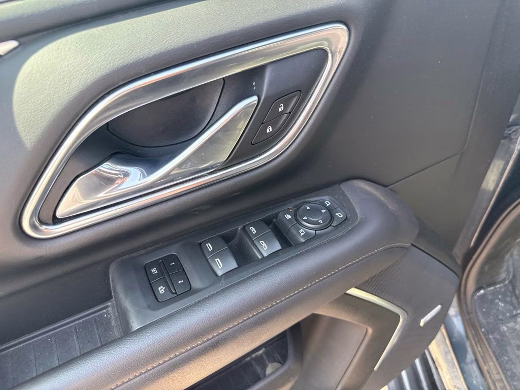 2021 Shadow Gray Metallic Chevrolet Suburban LT 4X4 SUV