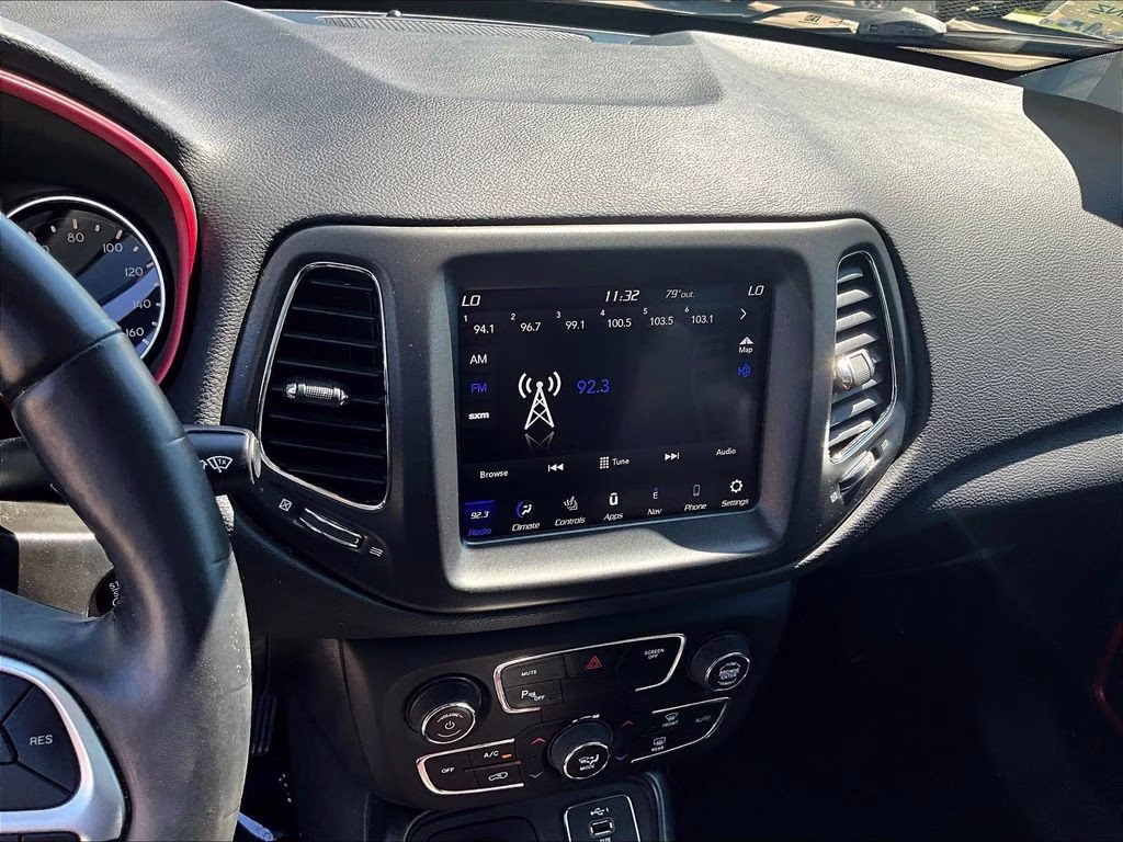 2019 Billet Silver Metallic Clearcoat Jeep Compass Trailhawk 4X4 SUV