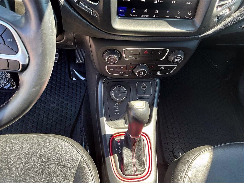 2019 Billet Silver Metallic Clearcoat Jeep Compass Trailhawk 4X4 SUV