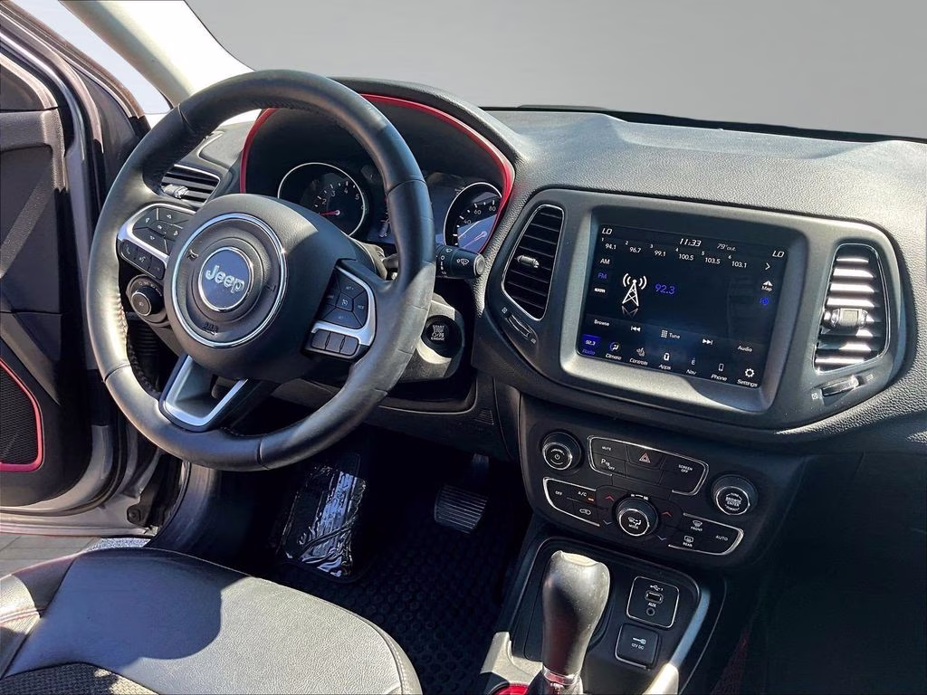 2019 Billet Silver Metallic Clearcoat Jeep Compass Trailhawk 4X4 SUV