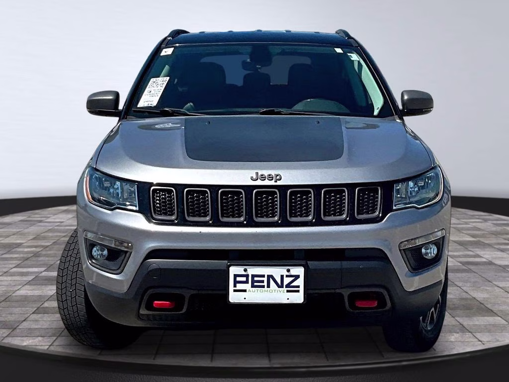 2019 Billet Silver Metallic Clearcoat Jeep Compass Trailhawk 4X4 SUV