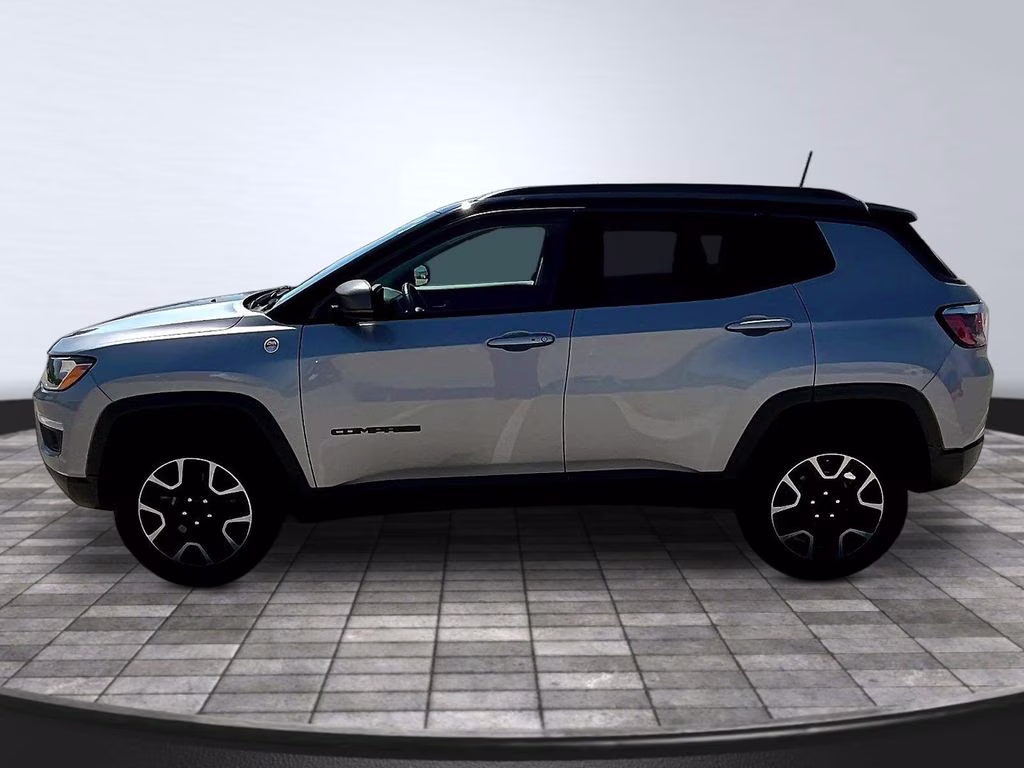 2019 Billet Silver Metallic Clearcoat Jeep Compass Trailhawk 4X4 SUV