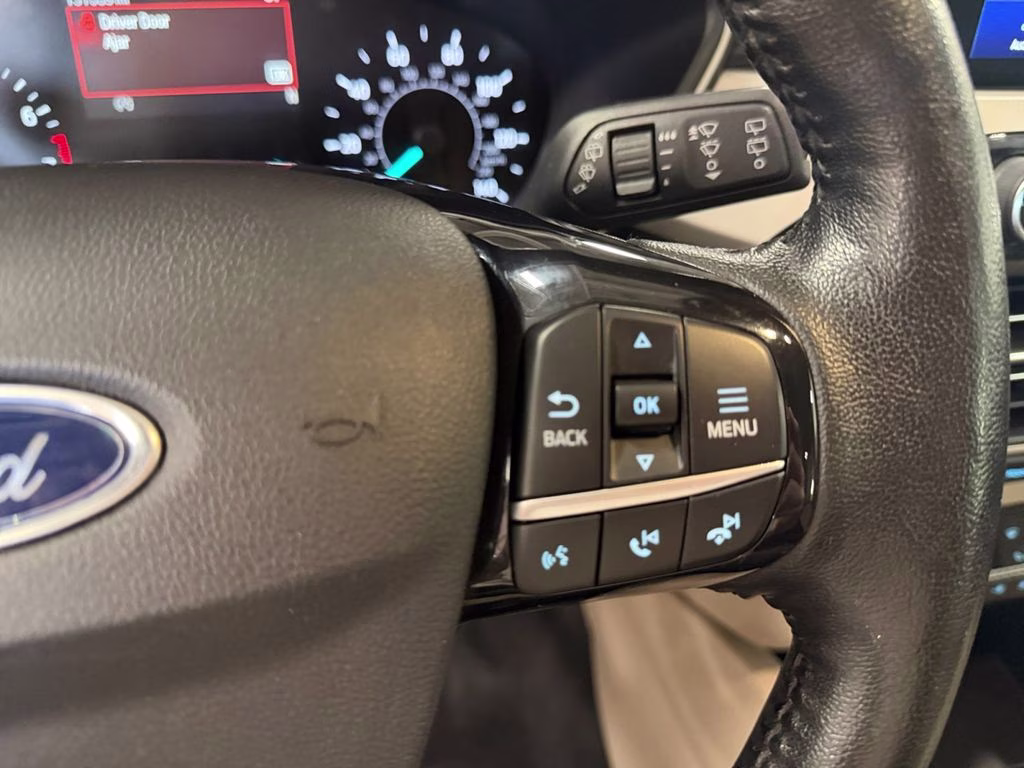 2021 Antimatter Blue Metallic Ford Escape SEL AWD AWD SUV
