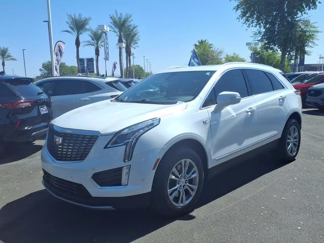 2021 Crystal White Tricoat Cadillac XT5 Premium Luxury FWD SUV