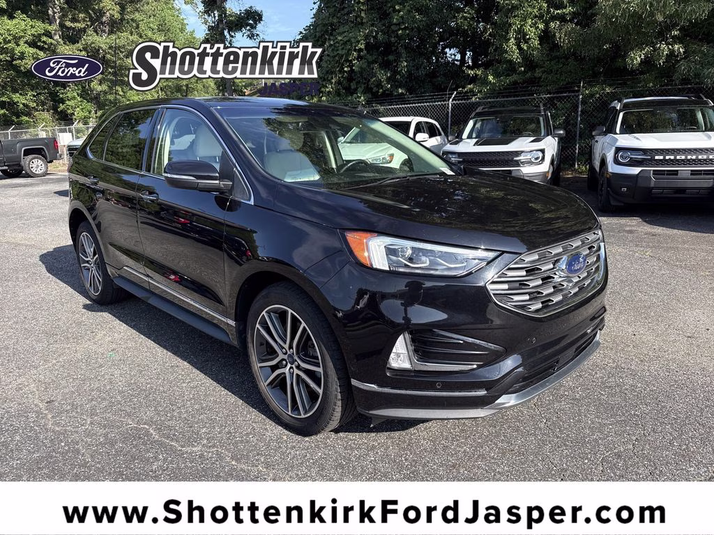 2019 Ford Edge Titanium AWD's photo