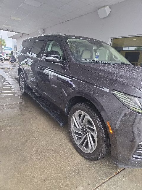 2025 Starlight Lincoln Navigator L Reserve 4X4 SUV