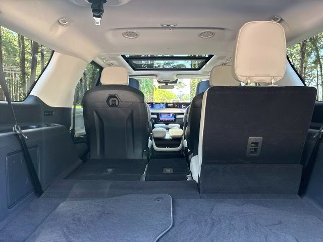 2025 Starlight Lincoln Navigator L Reserve 4X4 SUV