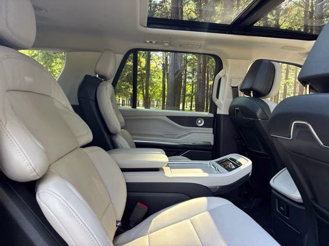 2025 Starlight Lincoln Navigator L Reserve 4X4 SUV