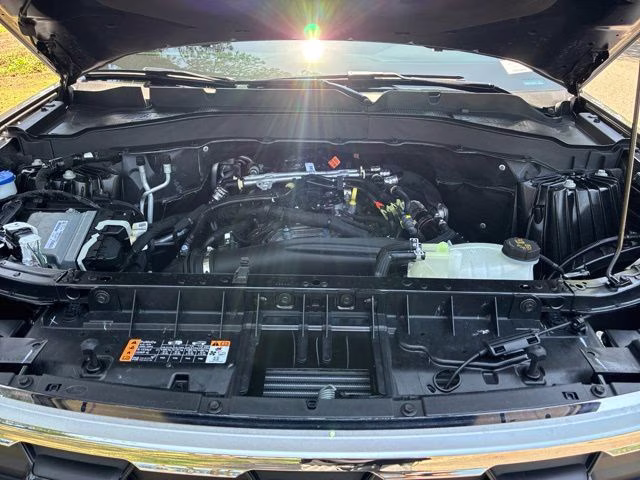 2026 Gray Metallic Ford Explorer Active 4X4 SUV