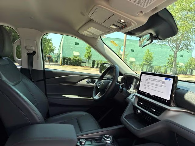 2026 Gray Metallic Ford Explorer Active 4X4 SUV