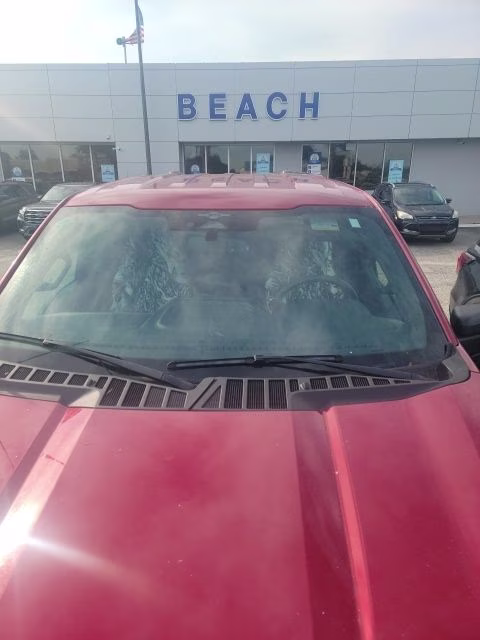 2023 Rapid Red Metallic Tinted Clearcoat Ford F-150 XL 4X4 Truck