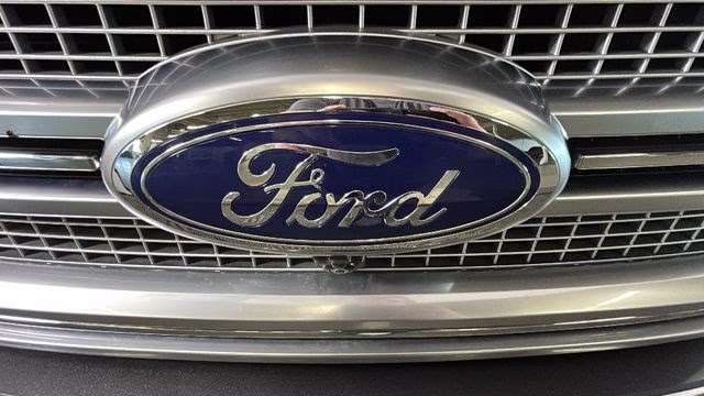 2017 Ruby Red Metallic Ford F-150 Platinum 4X4 Truck
