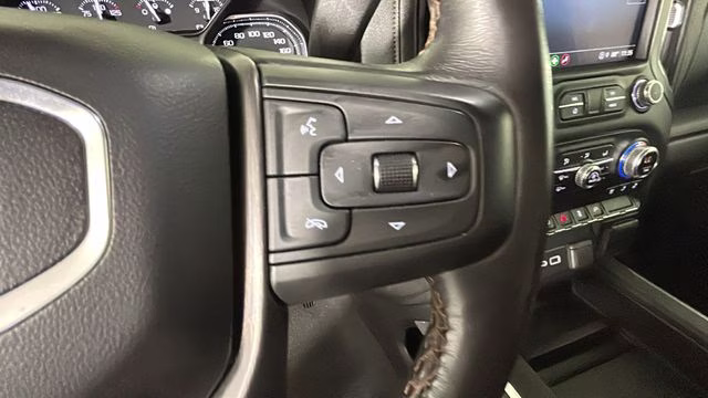 2022 Summit White GMC Sierra 2500HD AT4 4X4 Truck