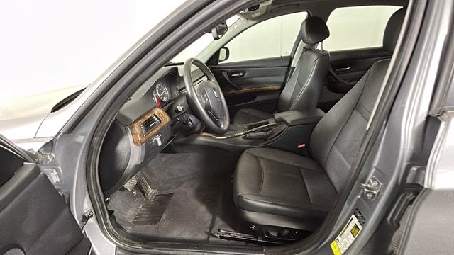 2010 Space Gray Metallic BMW 3 Series 328i xDrive AWD Sedan