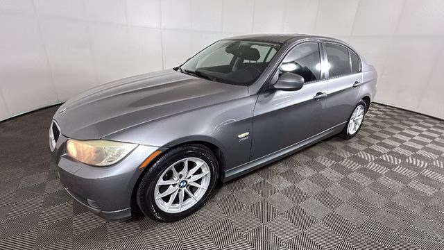 2010 Space Gray Metallic BMW 3 Series 328i xDrive AWD Sedan