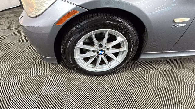 2010 Space Gray Metallic BMW 3 Series 328i xDrive AWD Sedan