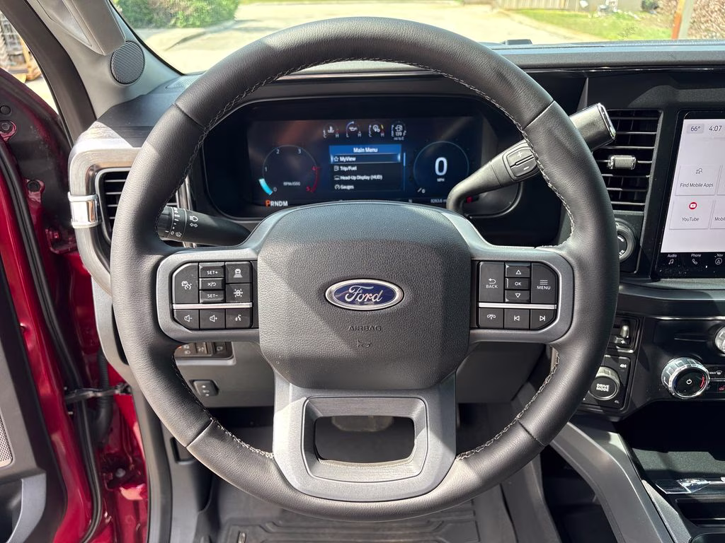 2025 Ruby Red Metallic Ford Super Duty F-350 SRW Lariat 4X4 Truck