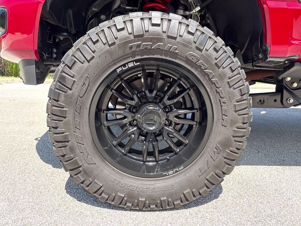 2023 Red Metallic Ford Super Duty F-350 SRW Lariat 4X4 Truck