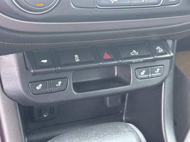 2021 Beige GMC Canyon 4WD AT4 w/Cloth 4X4 Truck