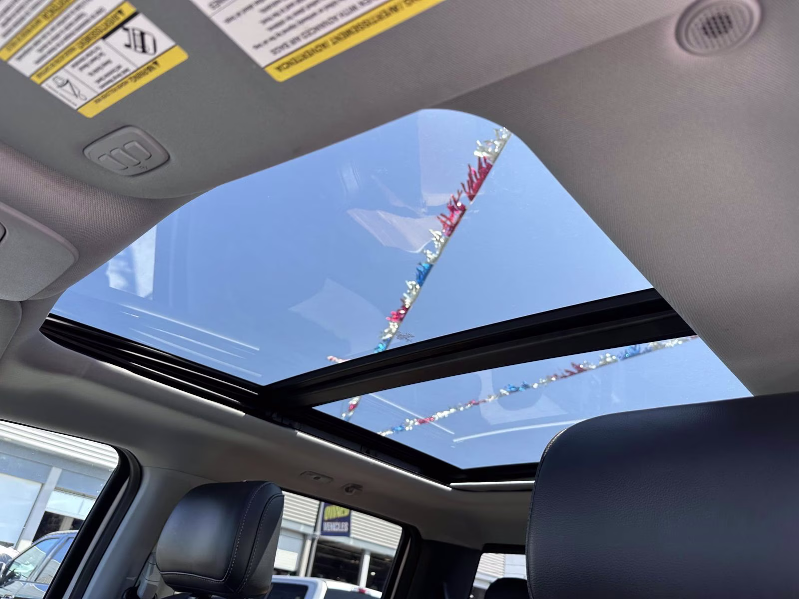 2021 Oxford White Ford F-150 LARIAT 4WD SuperCrew 5.5' Box 4X4 Truck
