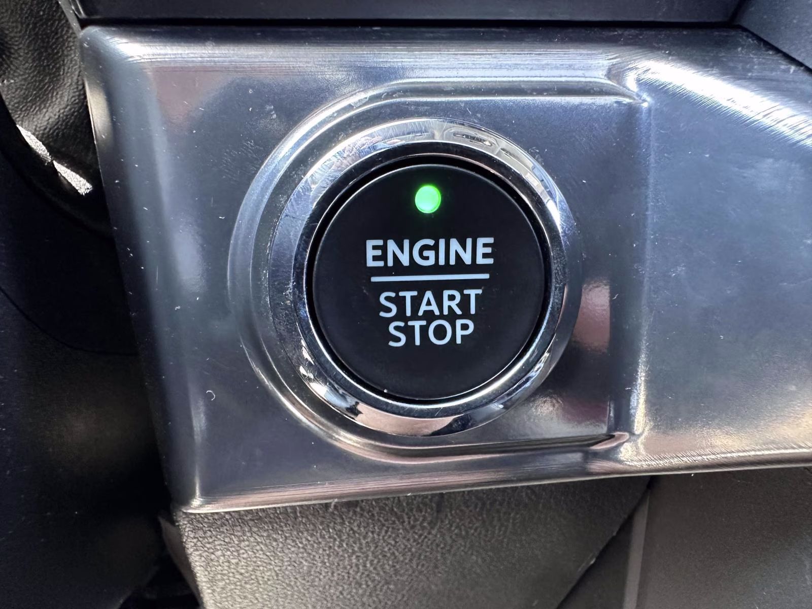 2021 Oxford White Ford F-150 LARIAT 4WD SuperCrew 5.5' Box 4X4 Truck